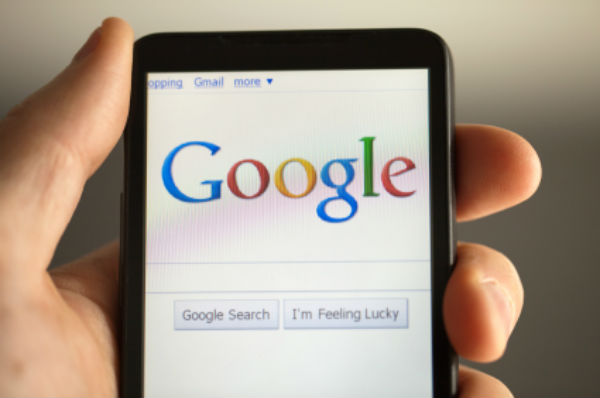 Google'un mobil geliri 8 milyar doları aştı